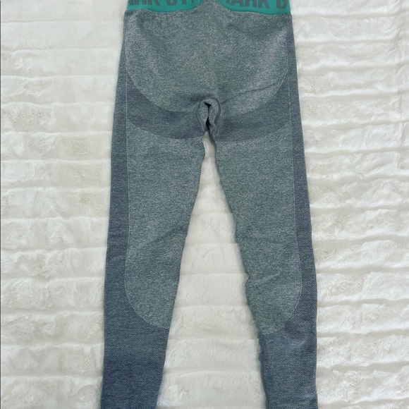 Gymshark Flex Leggings - Picture 3 of 3